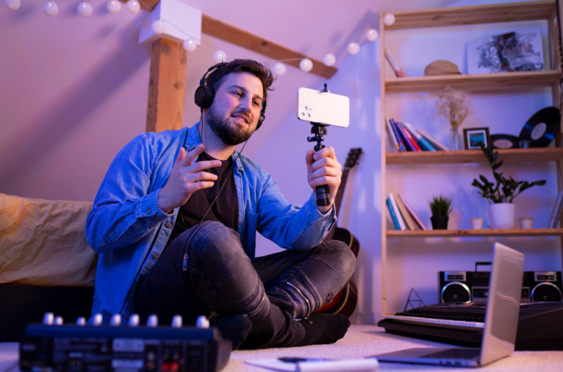 как создать популярный игровой канал в 2025 году